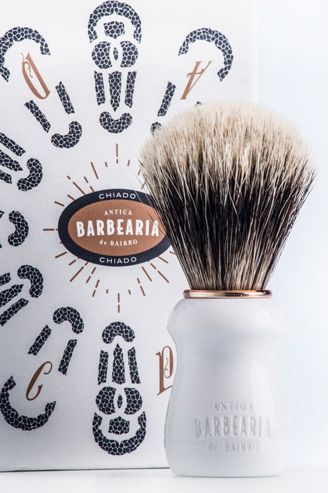 Antiga Barbearia de Bairro scheerkwast dassenhaar Chiado - Manandshaving - Antiga Barbearia de Bairro